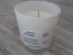 Bougie Artisanale parfumée "Verrine blanche"