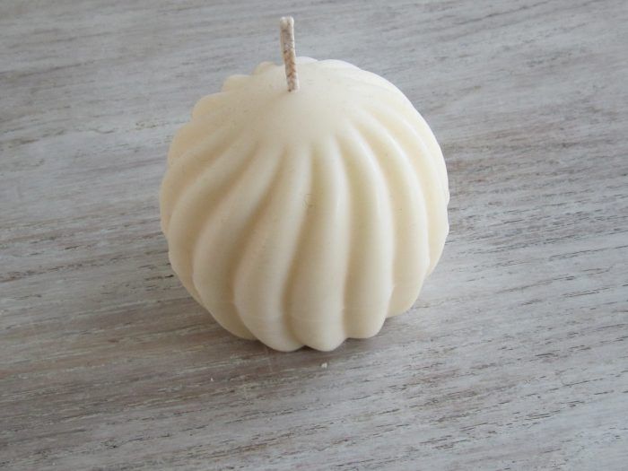 Bougie Artisanale Sphère Torsadée