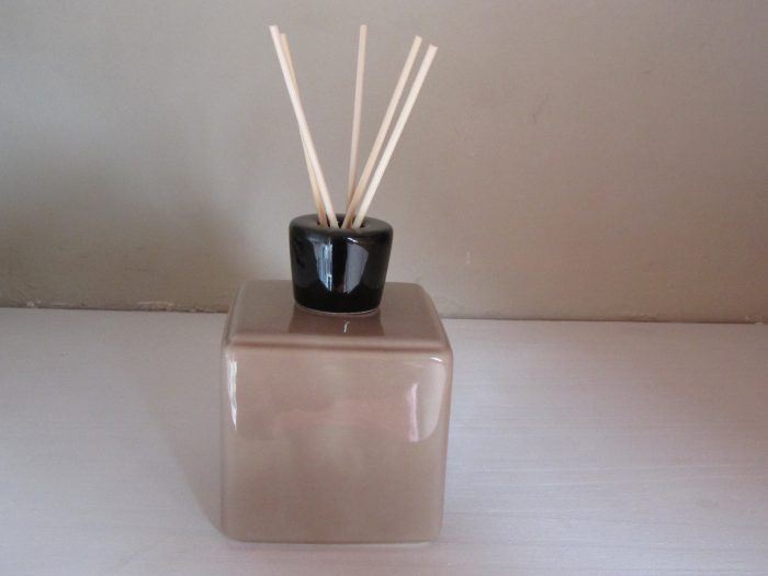 vase diffuseur de parfum d'ambiance