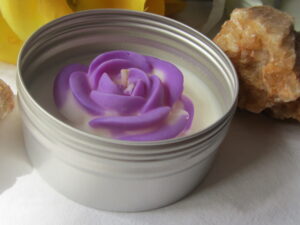 Bougie-Artisanale-parfumée- Rose